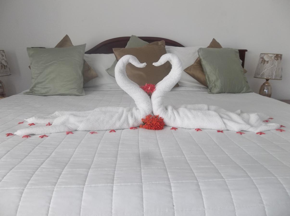Fosters West Bay Resort Zewnętrze zdjęcie