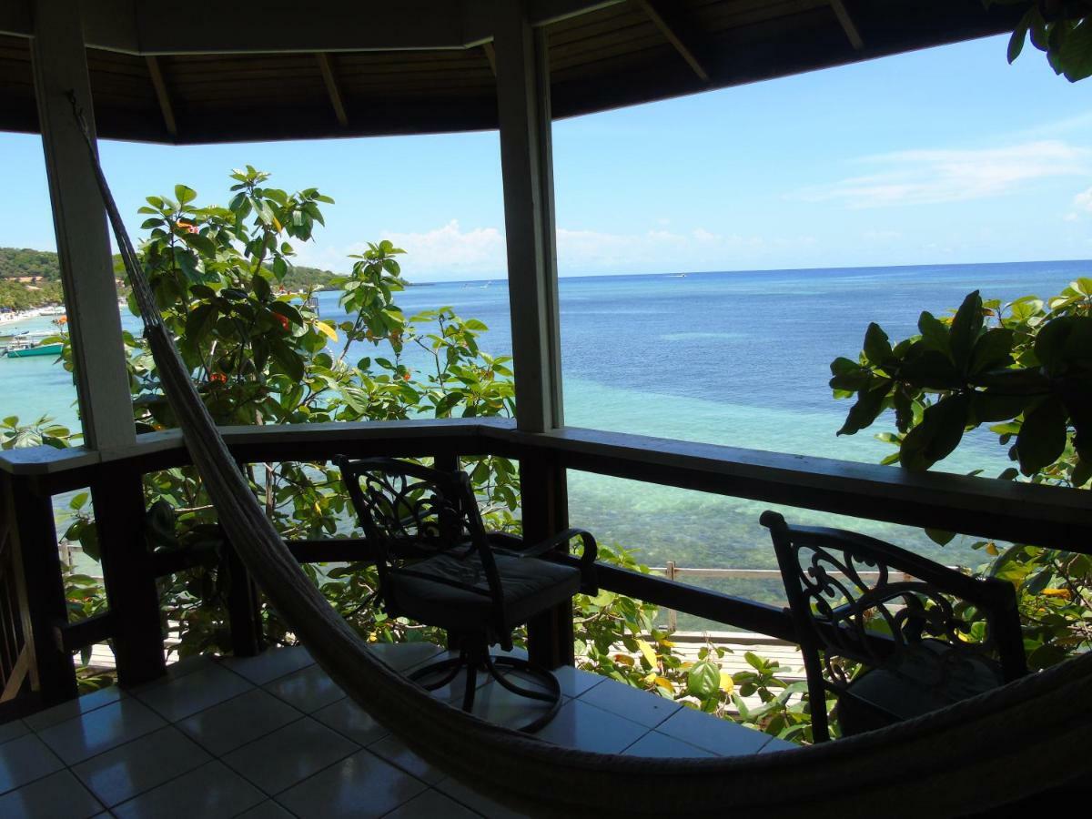 Fosters West Bay Resort Zewnętrze zdjęcie